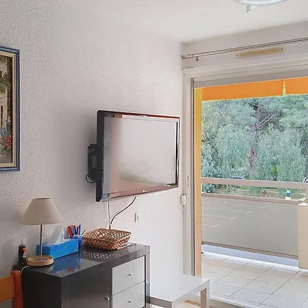 T2 Rénové Proche Commerces Et Plages, Expo Sud Avec Garage à Les Mimosas - Fr-1-610-52 Apartamento Bormes-les-Mimosas